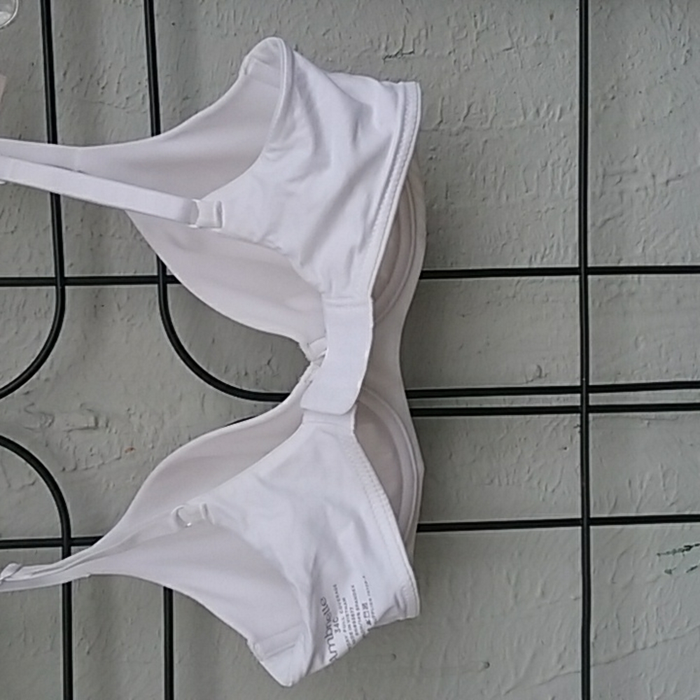 Ambrielle bra size 34C - Picture 3 of 5